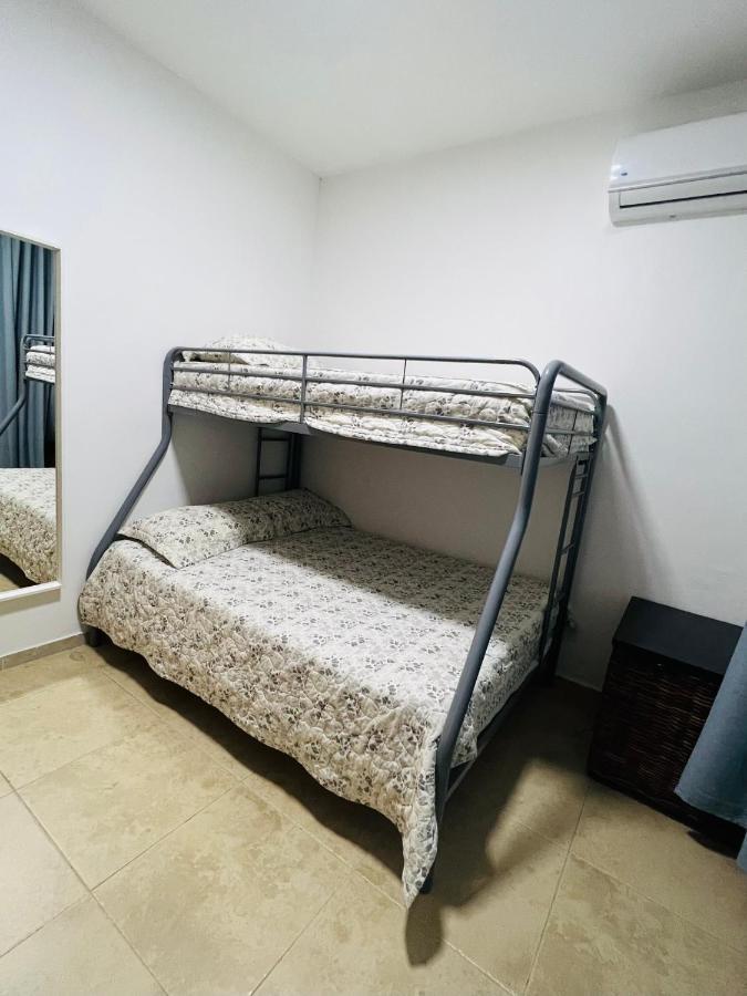 Lovely Beachfront 2 Bedrooms Condo With 2 Pools 라스테레나스 외부 사진